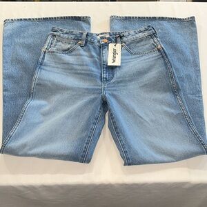 WRANGLER WANDERER 622 HIGH RISE FLARE JEAN Sz 29 / 34